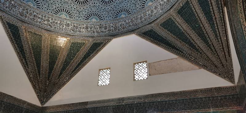 Karatay Medresesi kubbesindeki çini mozaikler